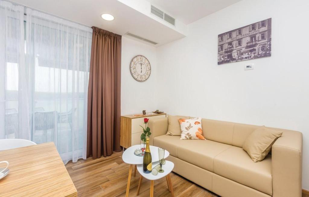 Vila Ponte Punat Ngoại thất bức ảnh