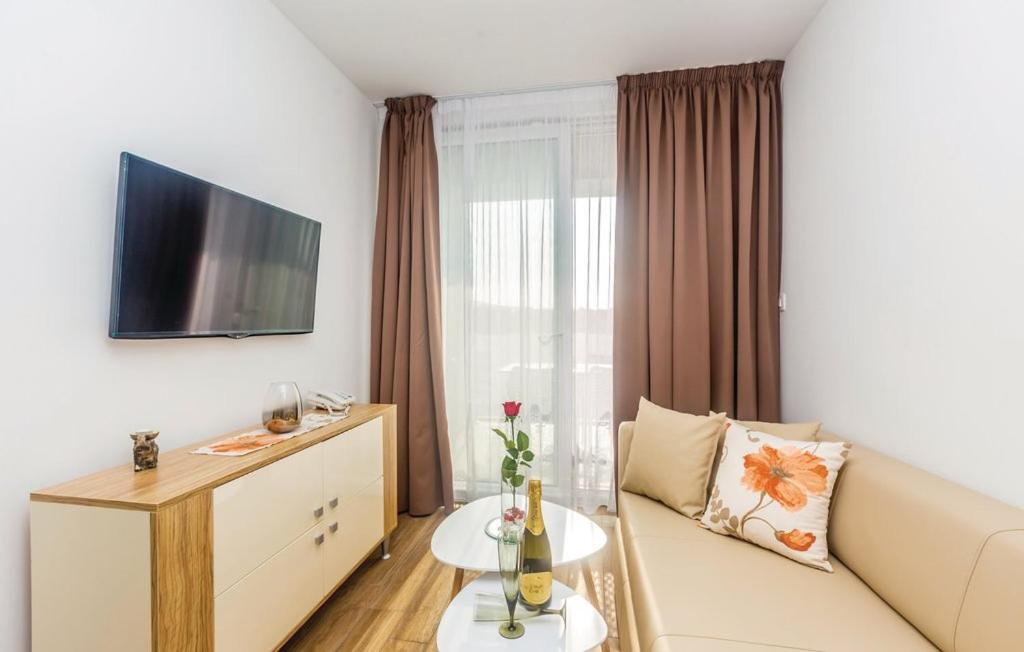 Vila Ponte Punat Ngoại thất bức ảnh